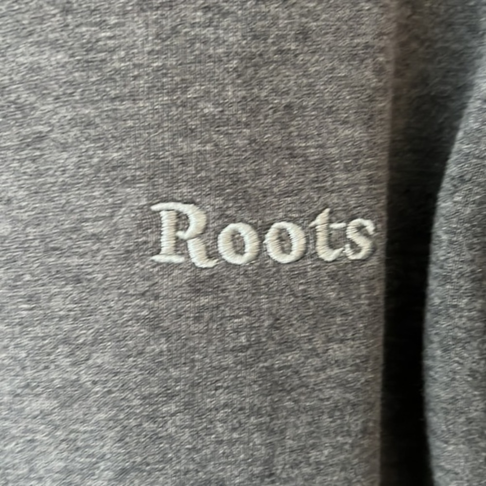 Roots Full Zip Jacket Small Gray With Pockets - image 2